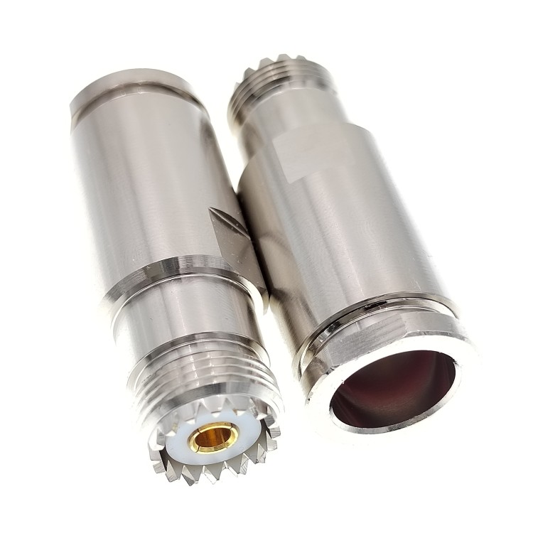 Разъём UHF-female (U-212/10D SO239) для кабеля 10D-FB, прямой, прижимной